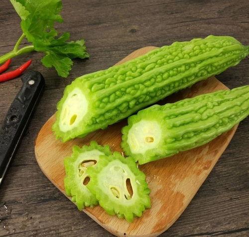 日本人吃黄心瓜视频,黄心瓜的独特风味之旅